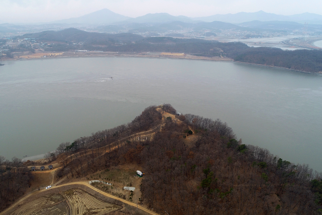 Gimpo-si, view of Ganghwado Island from top of Deokpojin image